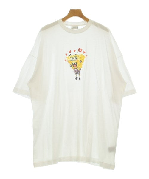 VETEMENTS T恤/上衣