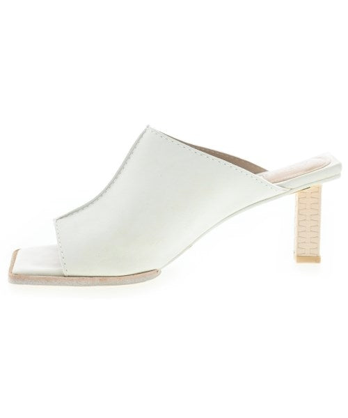 JACQUEMUS 涼鞋
