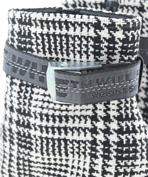 OFF-WHITE 靴子