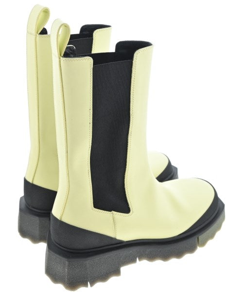 OFF-WHITE 靴子