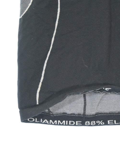 OFF-WHITE T恤/上衣