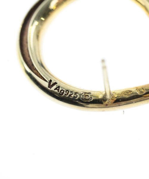 Charlotte Chesnais 耳飾