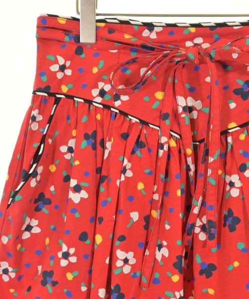 MARC JACOBS 迷你裙