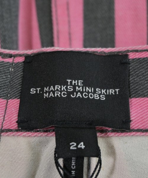 MARC JACOBS 迷你裙