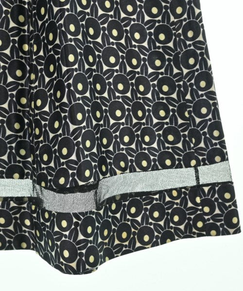 MARC JACOBS 膝上裙