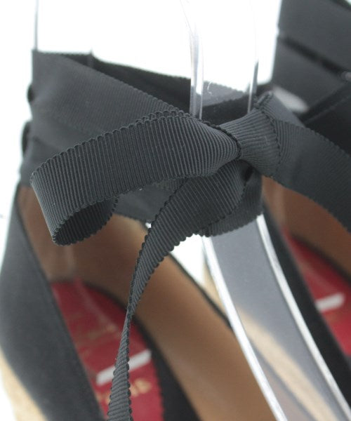 Christian Louboutin 麻底鞋