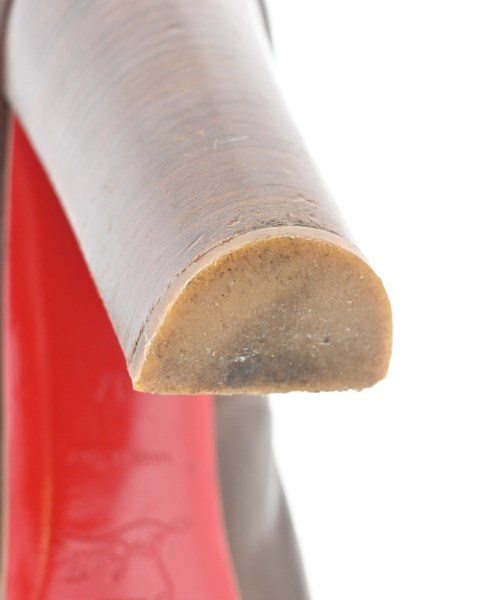 Christian Louboutin 高跟鞋