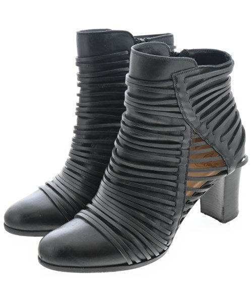 Christian Louboutin 靴子