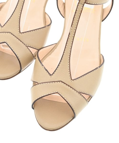 Christian Louboutin 涼鞋