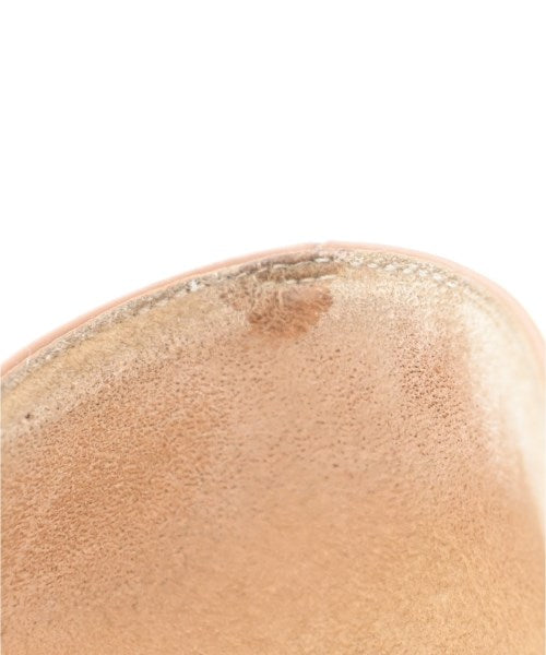 Christian Louboutin 高跟鞋