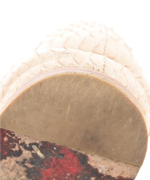 Christian Louboutin 芭蕾鞋/歌劇鞋