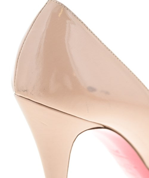 Christian Louboutin 高跟鞋