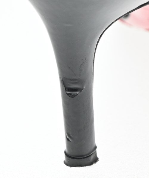 Christian Louboutin 高跟鞋