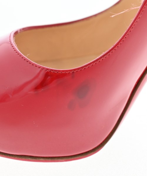 Christian Louboutin 高跟鞋