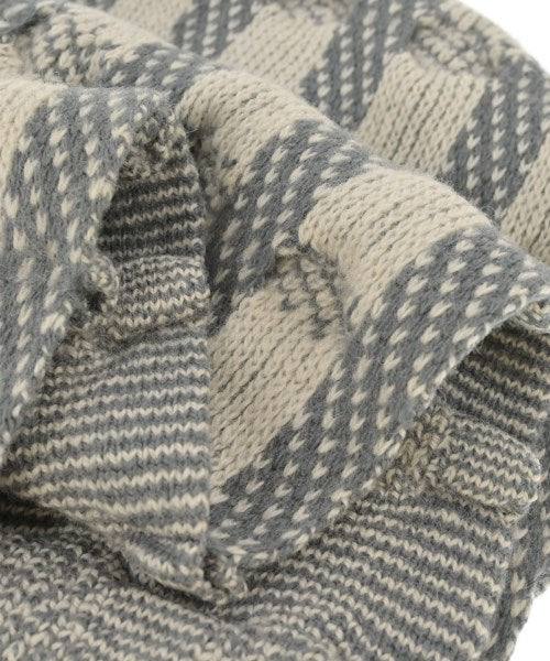 LABEL UNDER CONSTRUCTION 冬季圍巾