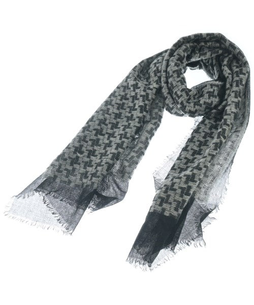 Faliero Sarti 披肩