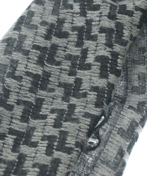 Faliero Sarti 披肩