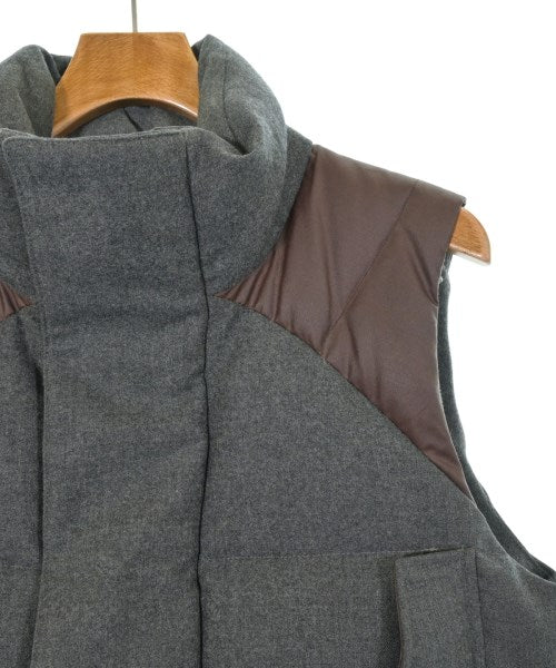 MONCLER GAMME BLEU 羽絨夾克/背心