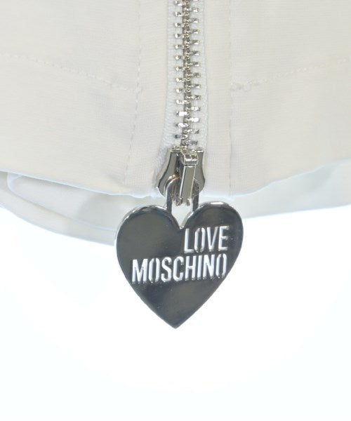 LOVE MOSCHINO 短