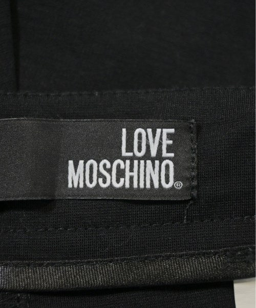 LOVE MOSCHINO 短褲