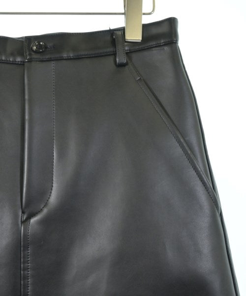 BLACK COMME des GARCONS 膝上裙