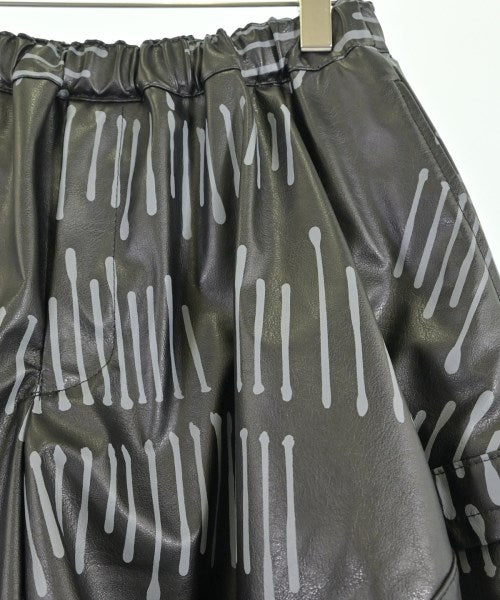 BLACK COMME des GARCONS 剪裁褲