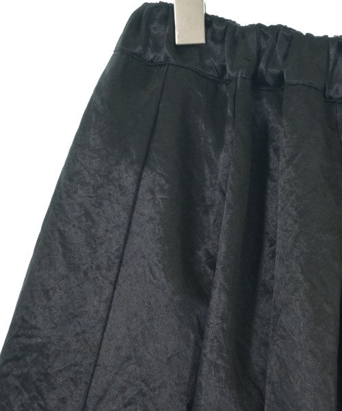 BLACK COMME des GARCONS 膝上裙