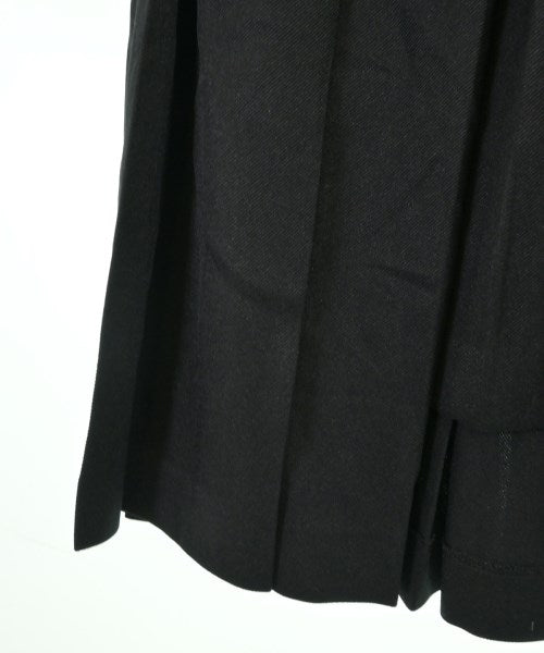 BLACK COMME des GARCONS 膝上裙