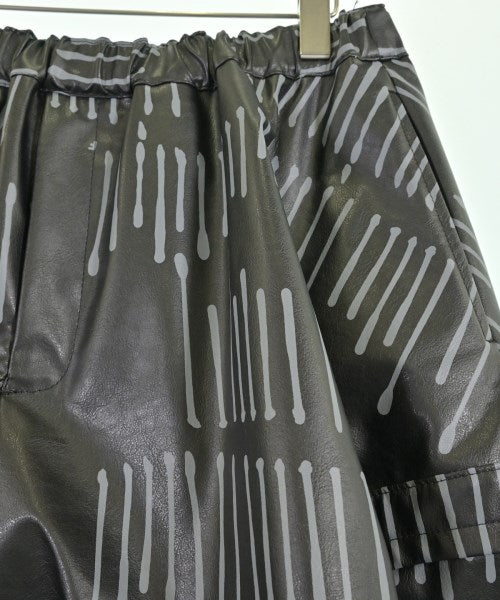 BLACK COMME des GARCONS 剪裁褲