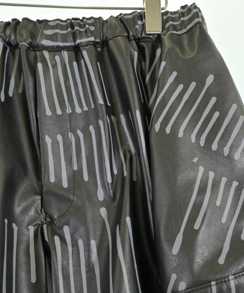 BLACK COMME des GARCONS 剪裁褲