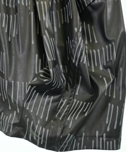 BLACK COMME des GARCONS 剪裁褲