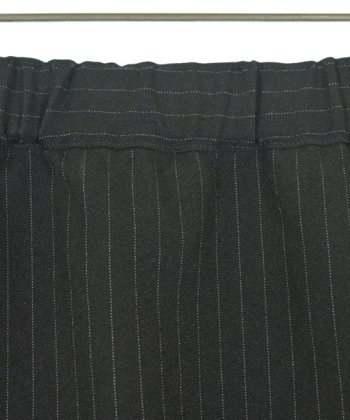 BLACK COMME des GARCONS 膝上裙