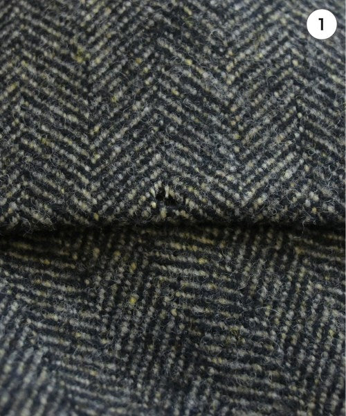 u-ni-ty 其他大衣