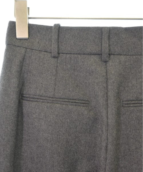 Saint Laurent Paris 長