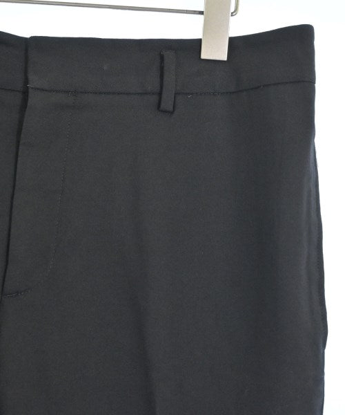 Saint Laurent Paris 長