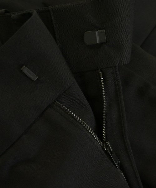 Saint Laurent Paris 長