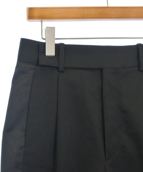 Saint Laurent Paris 長