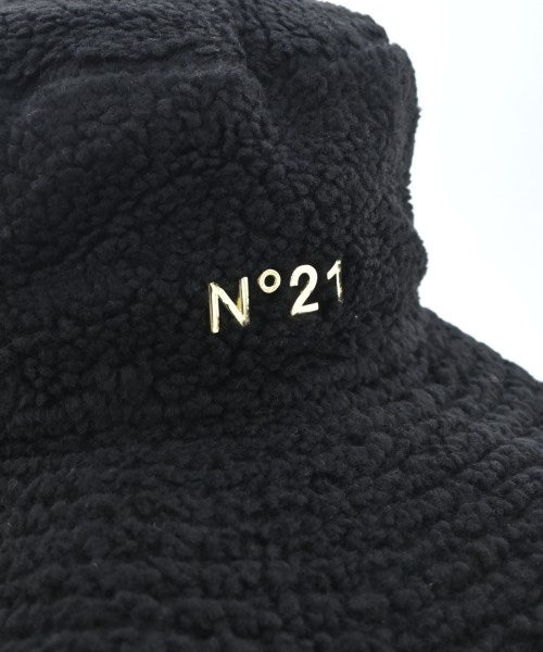 Nﾟ 21 帽子