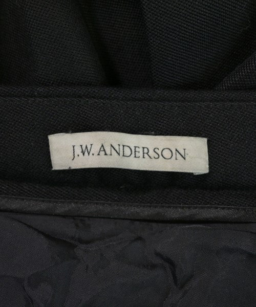 JW Anderson 剪裁褲