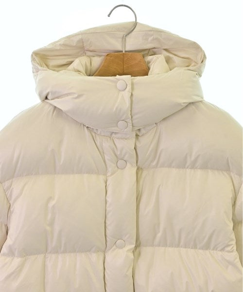 Miu Miu 羽絨大衣