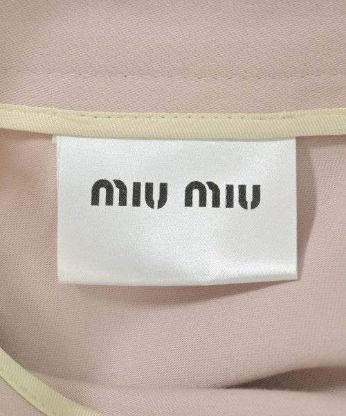 Miu Miu 膝上裙
