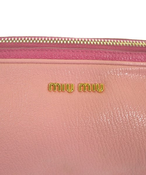 Miu Miu 肩背包