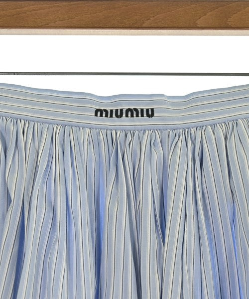 Miu Miu 膝上裙