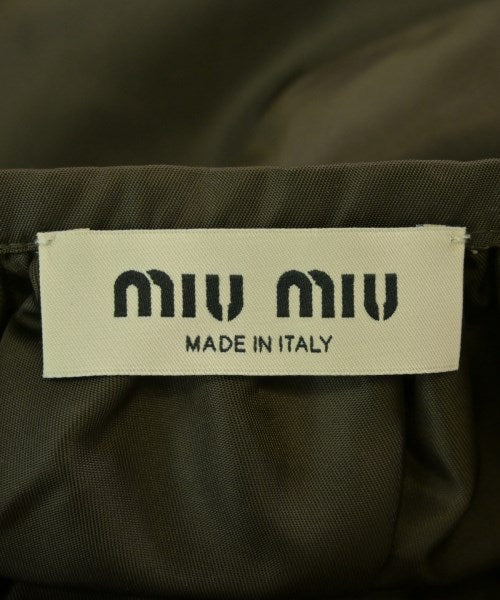 Miu Miu 膝上裙