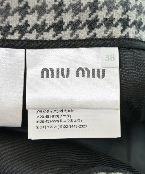 Miu Miu 迷你裙