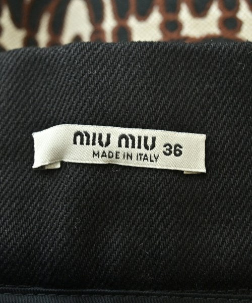 Miu Miu 迷你裙