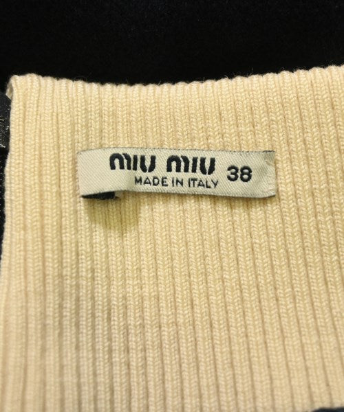 Miu Miu 膝上裙