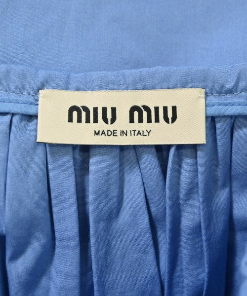 Miu Miu 膝上裙