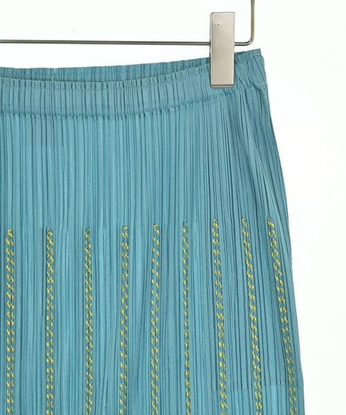 PLEATS PLEASE 膝上裙