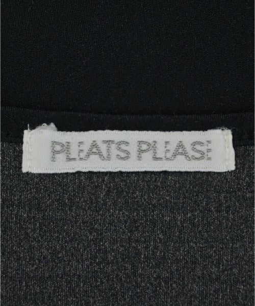 PLEATS PLEASE T恤/上衣